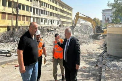 Başkan Çetin, tarih yıkımı yerinde inceledi