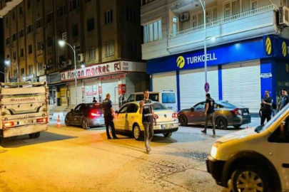 Polisten gece yarısı asayiş uygulaması