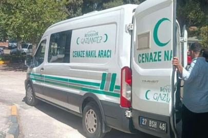 Arkadaşını öldürdü