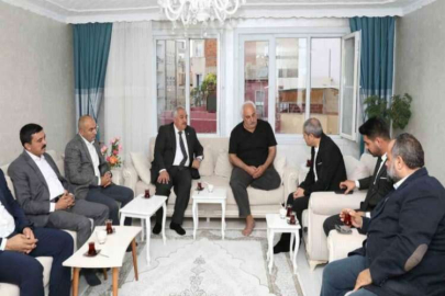 Şehit ailelerini yalnız bırakmadılar