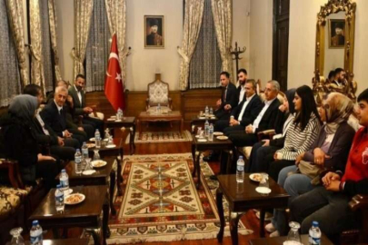 Tahmazoğlu,  Kars’ta okuyan Şahinbeyli öğrencilerle buluştu
