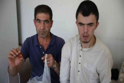 Görme engelli gencin yediği sucuktan demir parçası çıktı
