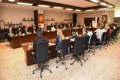 GSO’da, “Yurt içi ve yurt dışı piyasalardaki ekonomik görünüm ve beklentiler toplantısı” yapıldı