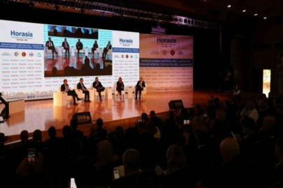 Bakan Bolat: "Türkiye’nin 2053’te dünyada ilk 10 ekonomi arasında yer almasını hedefliyoruz"