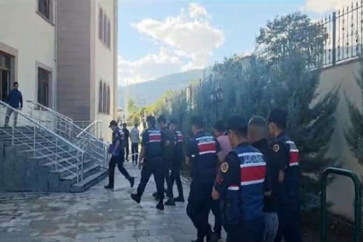Çalıştıkları iş yerini soyan 5 kişi tutuklandı