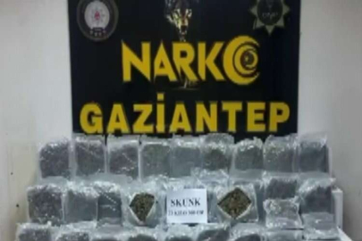 Gaziantep’te 28 kilo skunk ele geçirildi: 2 tutuklama