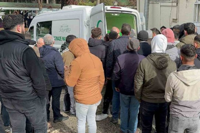 Paket servis götürürken kaza yapan genç hayatını kaybetti