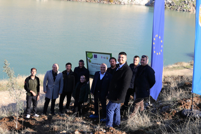 GAZİANTEP AB BİLGİ MERKEZİ YEŞİL GELECEK İÇİN 10.000 AĞAÇ DİKİYOR