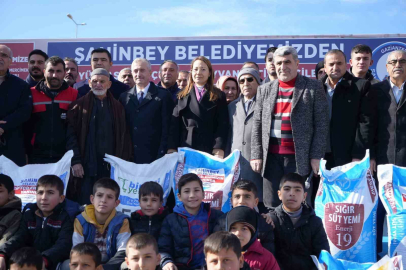 Şahinbey’den hayvan yetiştiricilerine 7 bin ton yem desteği