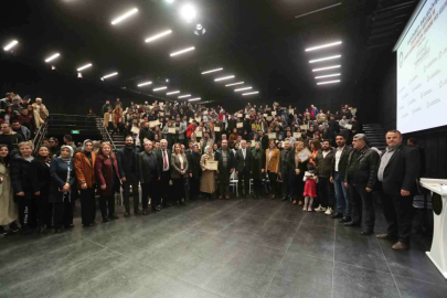 Evlilik Okulu’nda eğitim gören 452 çift daha sertifikasını aldı