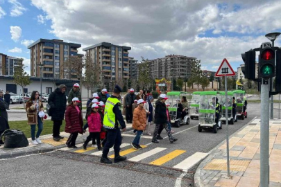 Jandarmadan özel çocuklara trafik eğitimi