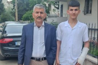 Çocuğunun unuttuğu oyuncağı almaya giden adam kazada ağır yaralandı