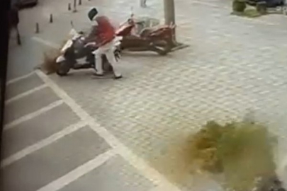 Gaziantep’te motosiklet hırsızlığı kamerada