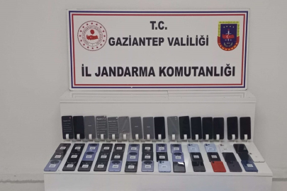 KAÇAK TELEFONLAR ELE GEÇİRİLDİ