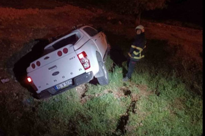 Mardin’de kamyonet devrildi: 3 yaralı