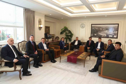 Halı ihracatçıları Şahin’i ziyaret etti