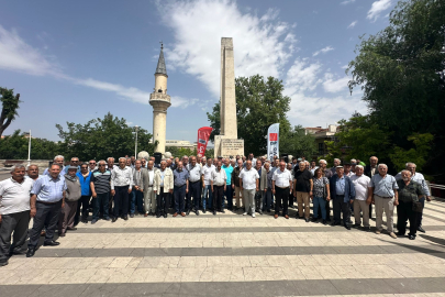 CHP'DEN EMEKLİ HAKLARI İÇİN 81 İLDE MEYDANLARDA