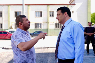 Yılmaz, Karşıyaka bölgesinde vatandaşlarla buluştu