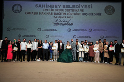 Evlilik Okulu’nda eğitim gören 530 çifte sertifika
