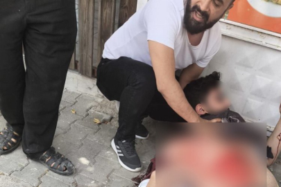 Sokak ortasında bıçaklandı