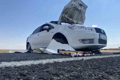 Devrilen otomobilde 6 kişi yaralandı