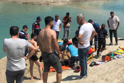 Suya giren iki kardeşten biri hayatını kaybetti, diğeri yaşam savaşı veriyor