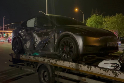 Gaziantep’te lüks araç ile motosiklet çarpıştı: 1 ölü, 1 ağır yaralı