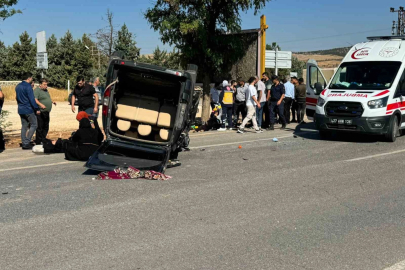 Gaziantep’te 2 hafif ticari araç çarpıştı: 5 yaralı