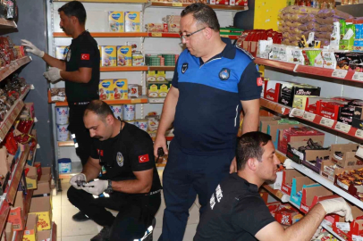 Şanlıurfa’da son kullanma tarihi geçmiş binlerce gıda ürünü ele geçirildi