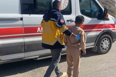 İki otomobilin çarpıştığı kazada 4 kişi yaralandı