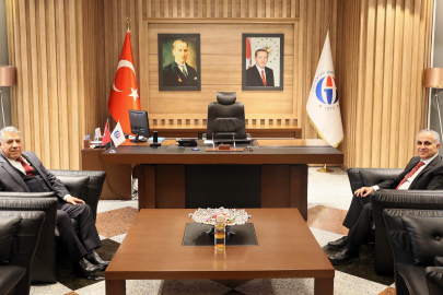 Başkan Öztekin’den Rektör Doğan’a ziyaret