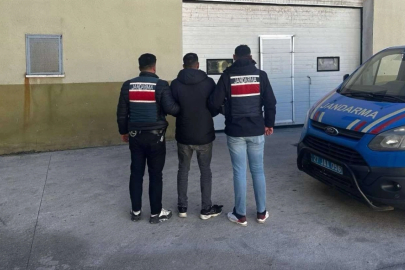 Kesinleşmiş 25 yıl cezası bulunan firari yakalandı