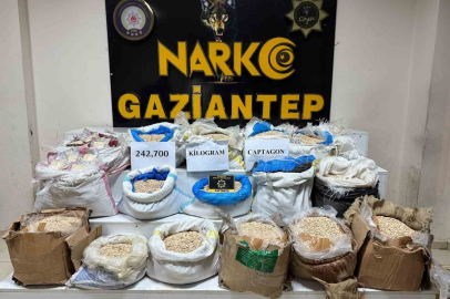 Çuvallar dolusu uyuşturucu