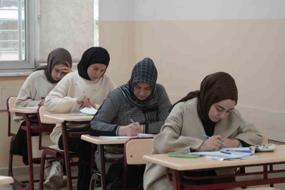 Ücretsiz yabancı dil öğreniyorlar