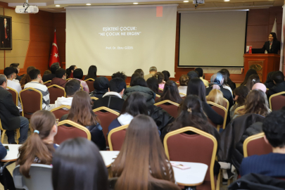 “Sosyal Medya: Melek mi, Şeytan mı?”