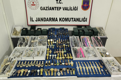 3 milyon TL değerinde kaçak taklit saat ele geçirildi