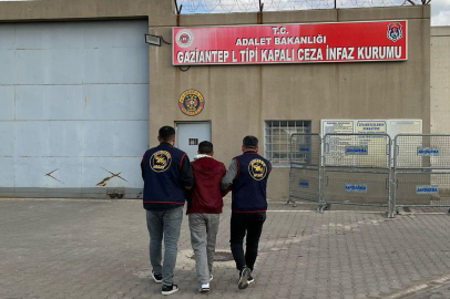 Kesinleşmiş cezası bulunan 2 şahıs yakalanarak tutuklandı