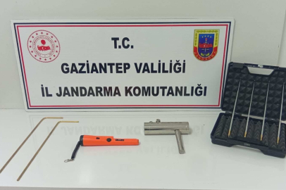 Kaçak kazı yapan 4 şahıs suçüstü yakalandı