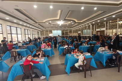 Akıl ve Zeka Oyunları Turnuvası düzenledi