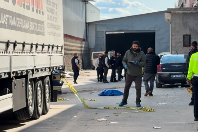 Tırın altında kalan çocuk hayatını kaybetti