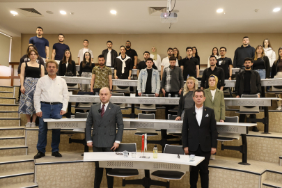 İş dünyasının deneyimli isimleri HKÜ öğrencileriyle buluştu