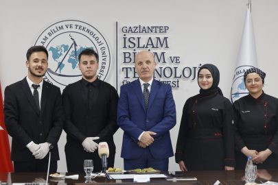 Gastronomi öğrencilerinden YÖK Başkanı’na unutulmaz lezzet deneyimi