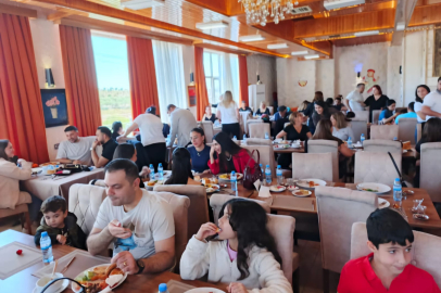 Kahvaltıda buluştular