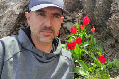 Muş 1071 Lalesi Sason dağlarını kırmızıya bürüdü