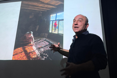 Gaziantep GAFSAD'ta fotoğraf okuma etkinliği
