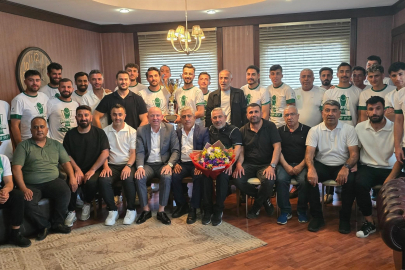 ŞAMPİYON TAKIMDAN BİLAL ÇEKER’E ZİYARET