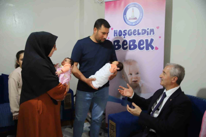 Şahinbey Belediyesi’nden ikiz bebek sahibi aileye destek