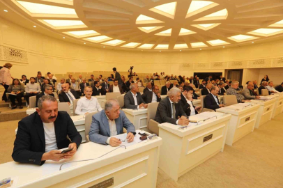 Gaziantep Büyükşehir’den TFF Başkanı Hacıosmanoğlu’na fahri hemşerilik payesi