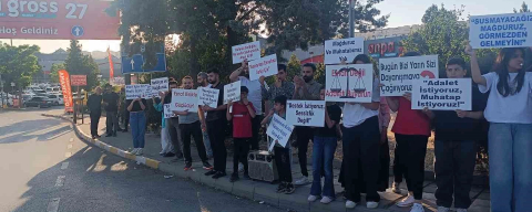 Anpa Gross AVM’den sözleşmesi devam eden iş yerlerine ’boşaltın’ tebligatı