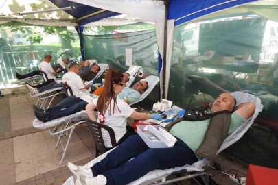 Kan bağışı kampanyasına vatandaşlar akın etti